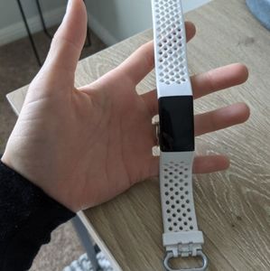 Fitbit Charge 4